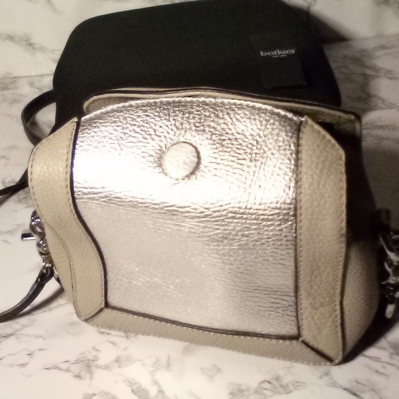NWT "Rare Find" Botkier Small Barrow leather Crossbody bag Mineral grey - Picture 5 of 16
